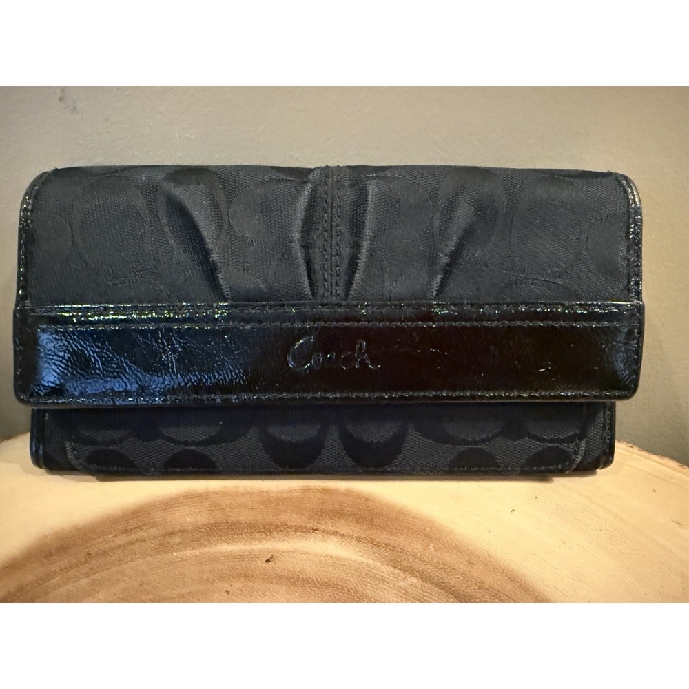 COACH SoHo Logo Jacquard Canvas Patent Pleated Black Envelope Clutch Vintage Lg